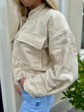 BOMBER LISA BEIGE MET PATROON