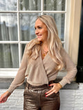 TOP INAYA BEIGE MET GLITTER