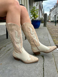 COWBOYLAARZEN VLAM BEIGE SUEDE