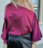 BLOUSE AIMÉE BORDEAUX ROOD SATIJN